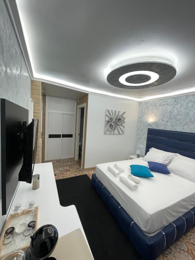 קלפה Galeon Boutique Hotel מראה חיצוני תמונה