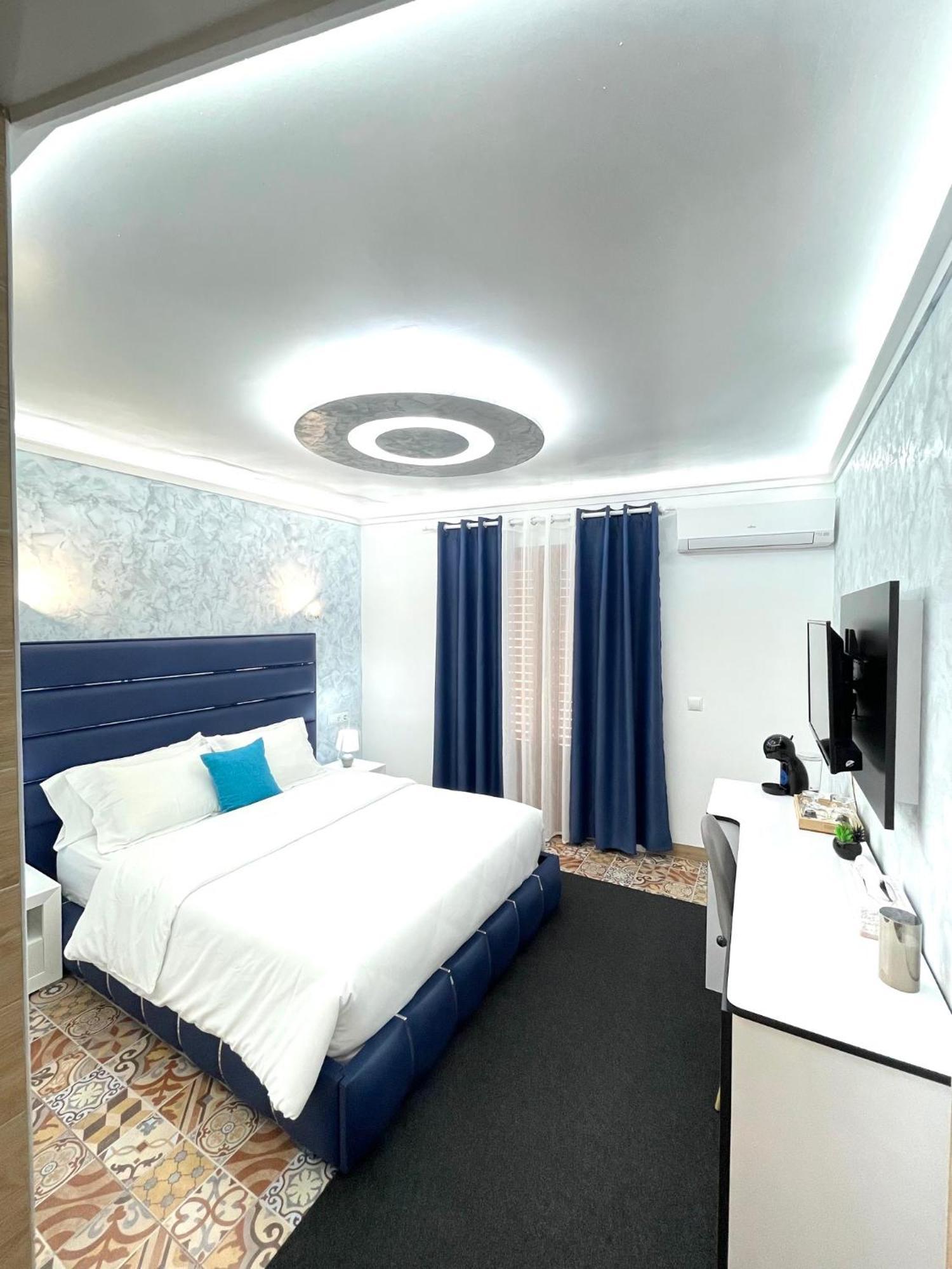 קלפה Galeon Boutique Hotel מראה חיצוני תמונה
