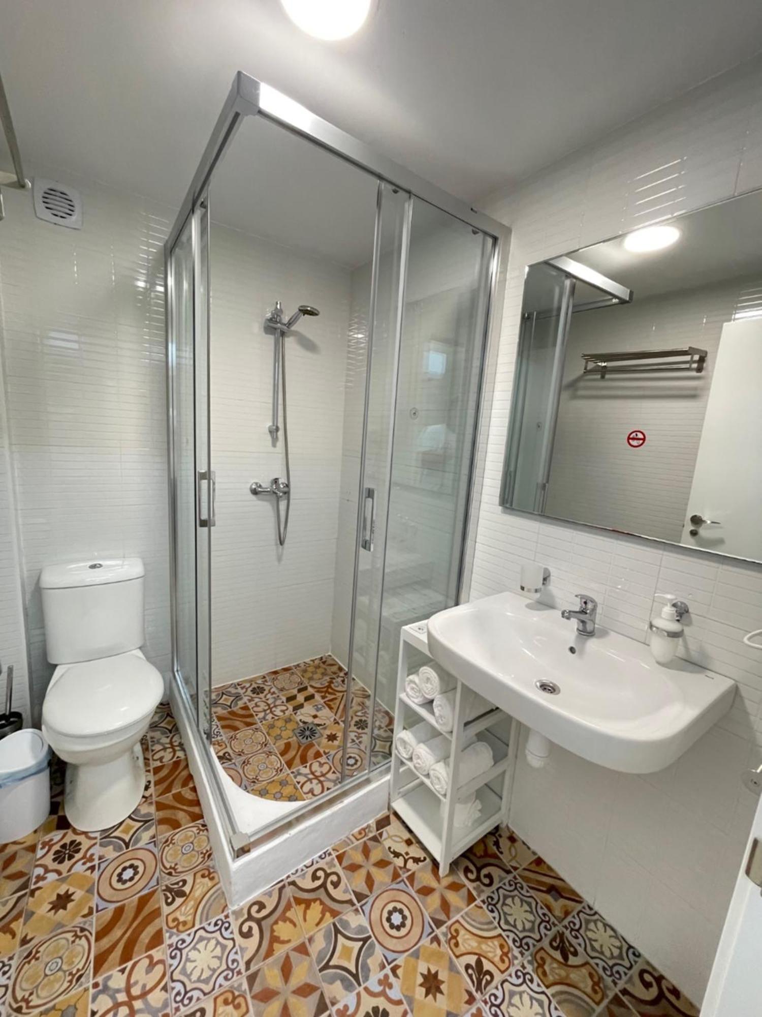 קלפה Galeon Boutique Hotel מראה חיצוני תמונה